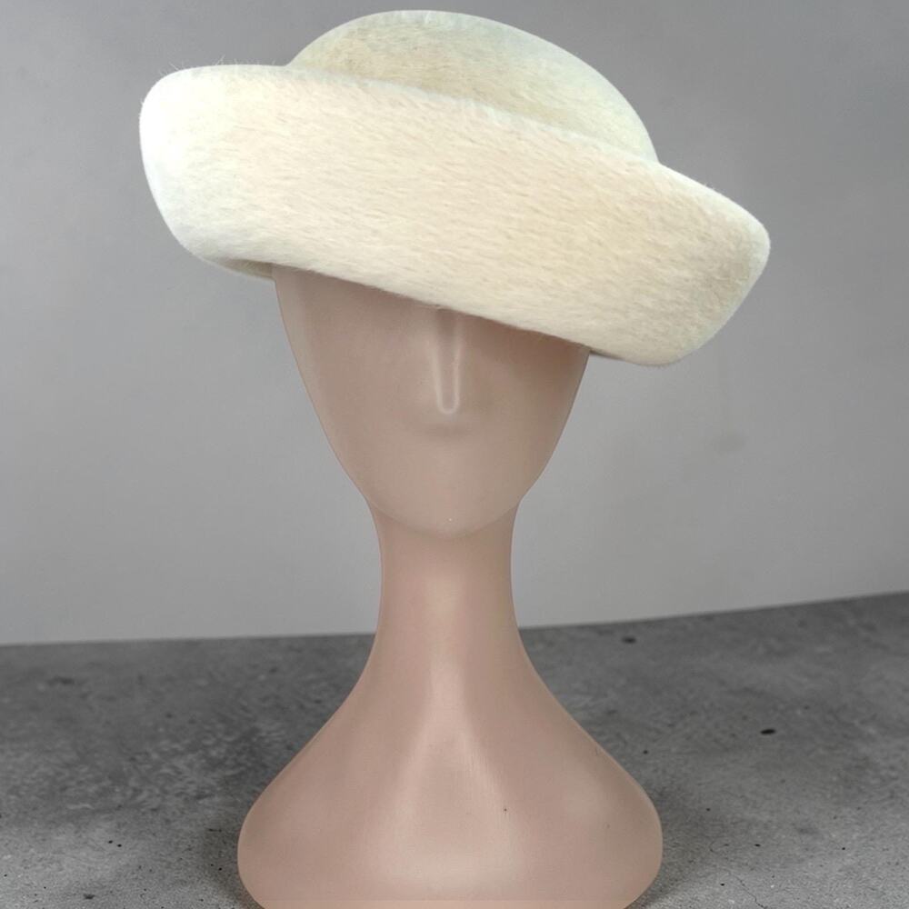 Vintage 1950s Italian Hare Fur Felt Cloche Hat Cream Joske’s Union Made